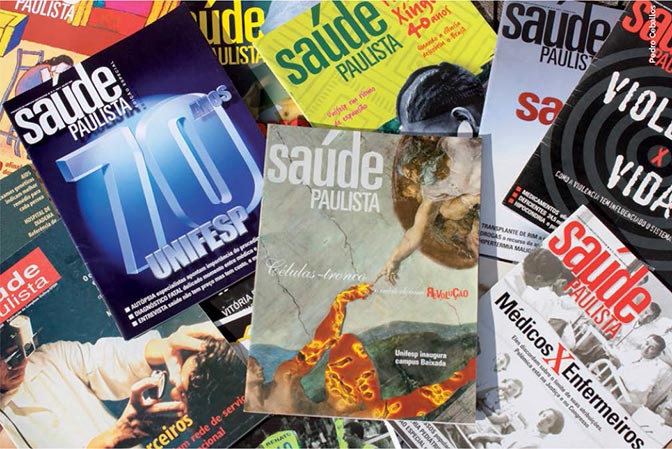 Fotografia com várias edições da Revista Saúde Paulista