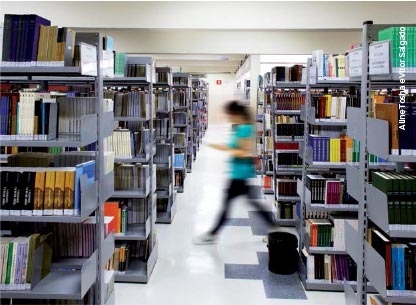 Imagem da biblioteca do campus Guarulhos