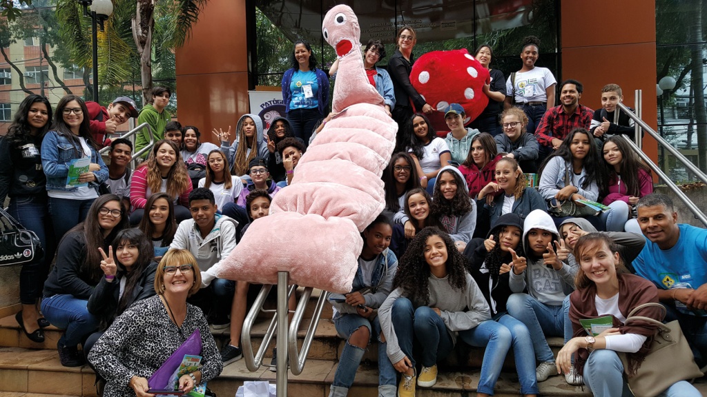 Entreteses038 testes com estudantes dos ensinos fundamental e medio